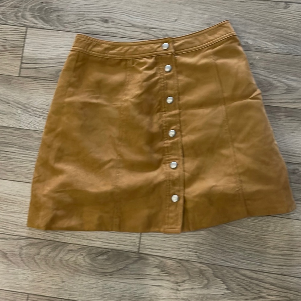 H&M suede mini skirt size 6